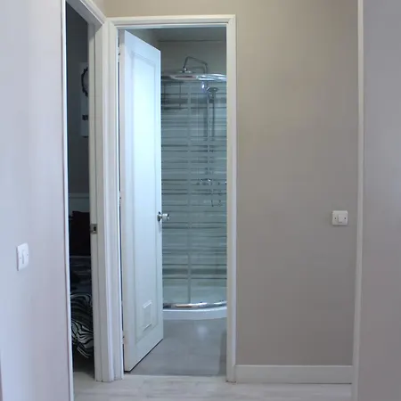 Front Yumbo 2bedrooms Bayuca شقة *