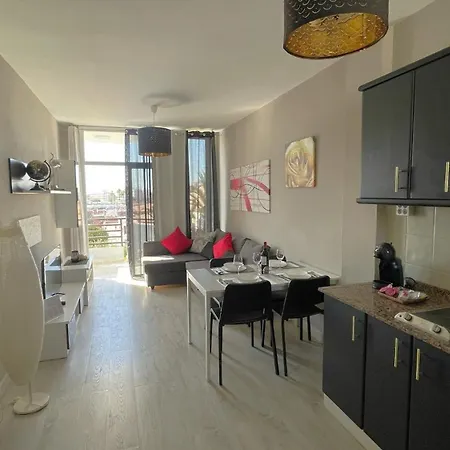 Front Yumbo 2bedrooms Bayuca