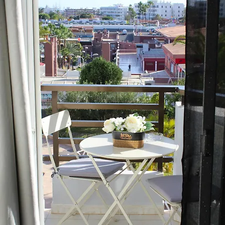 Front Yumbo 2bedrooms Bayuca شقة