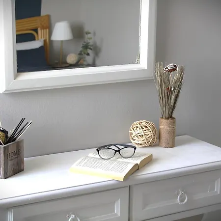 Front Yumbo 2bedrooms Bayuca