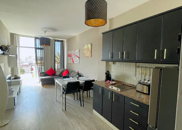 Front Yumbo 2bedrooms Bayuca Apartment