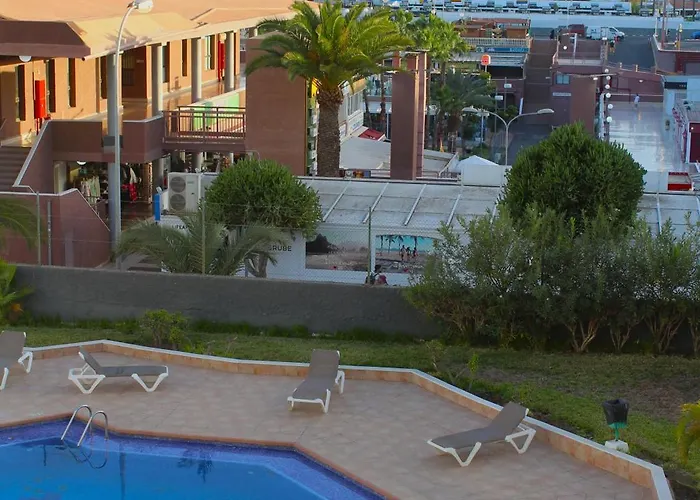 Front Yumbo 2bedrooms Bayuca Апартаменти