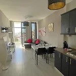 Front Yumbo 2bedrooms Bayuca